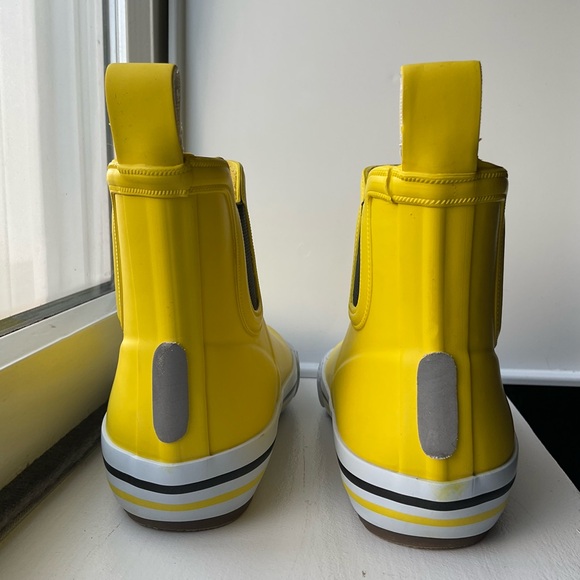 Reima | Yellow Rain Boots for Toddlers | Size 8 - Picture 4 of 10